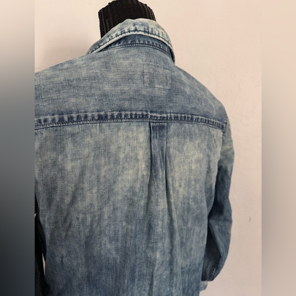 AG Adriano Goldschmied Denim Shirt Medium Chambray Button Front Roll Tab Sleeve - Picture 3 of 6
